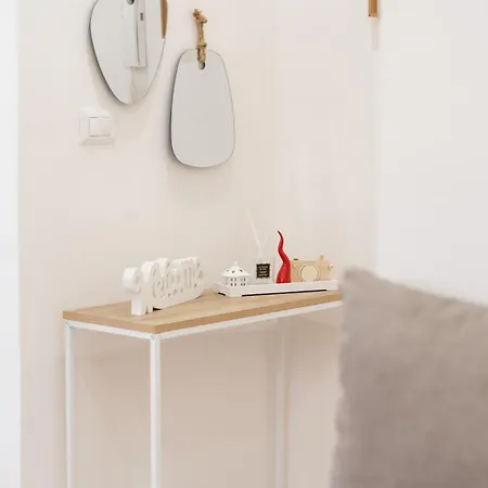 Apartment A' Finestrella A Materdei *