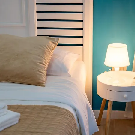 A' Finestrella A Materdei Apartment Naples