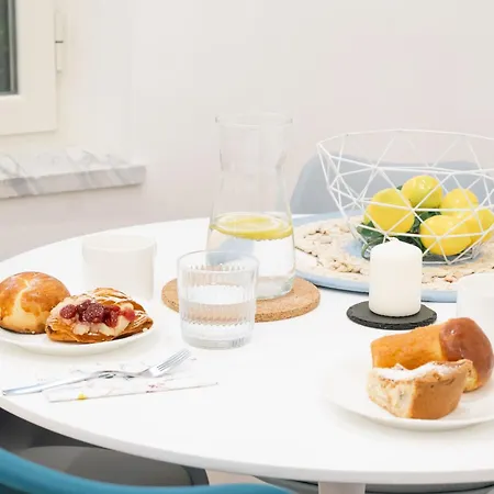 A' Finestrella A Materdei Apartman