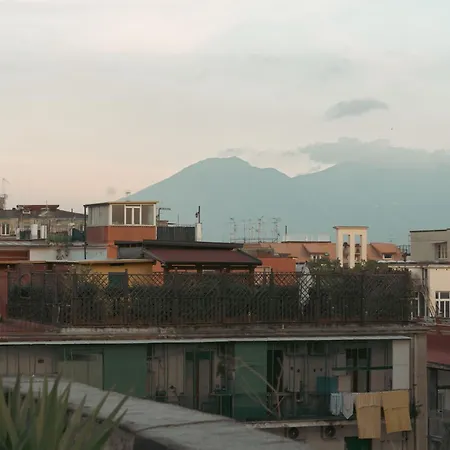 公寓 A' Finestrella A Materdei *