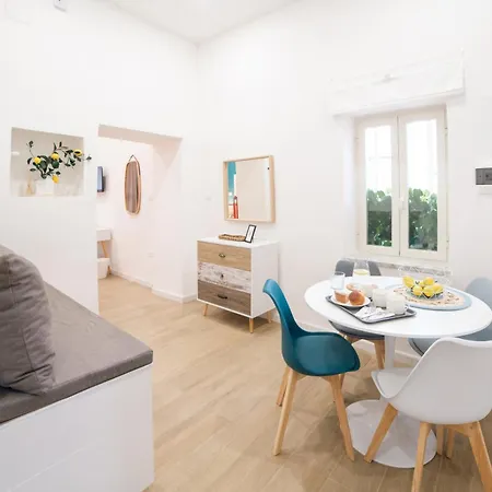 公寓 A' Finestrella A Materdei *